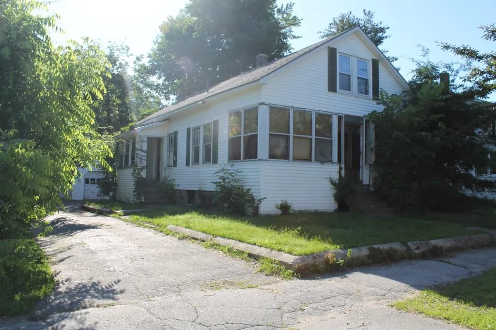 6 Belmont Avenue Keene NH 03431