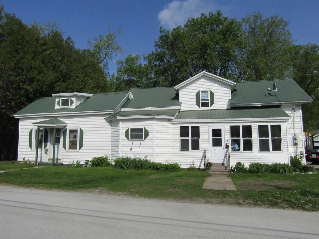 13 Foundry Street Swanton VT 05488