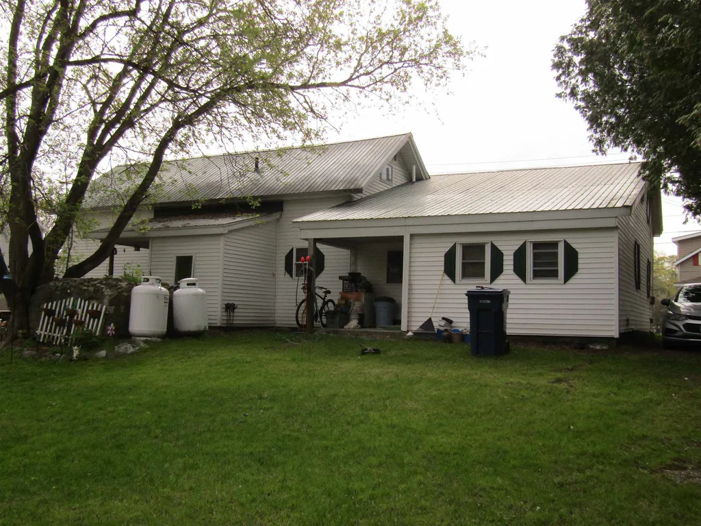 13 Foundry Street Swanton VT 05488