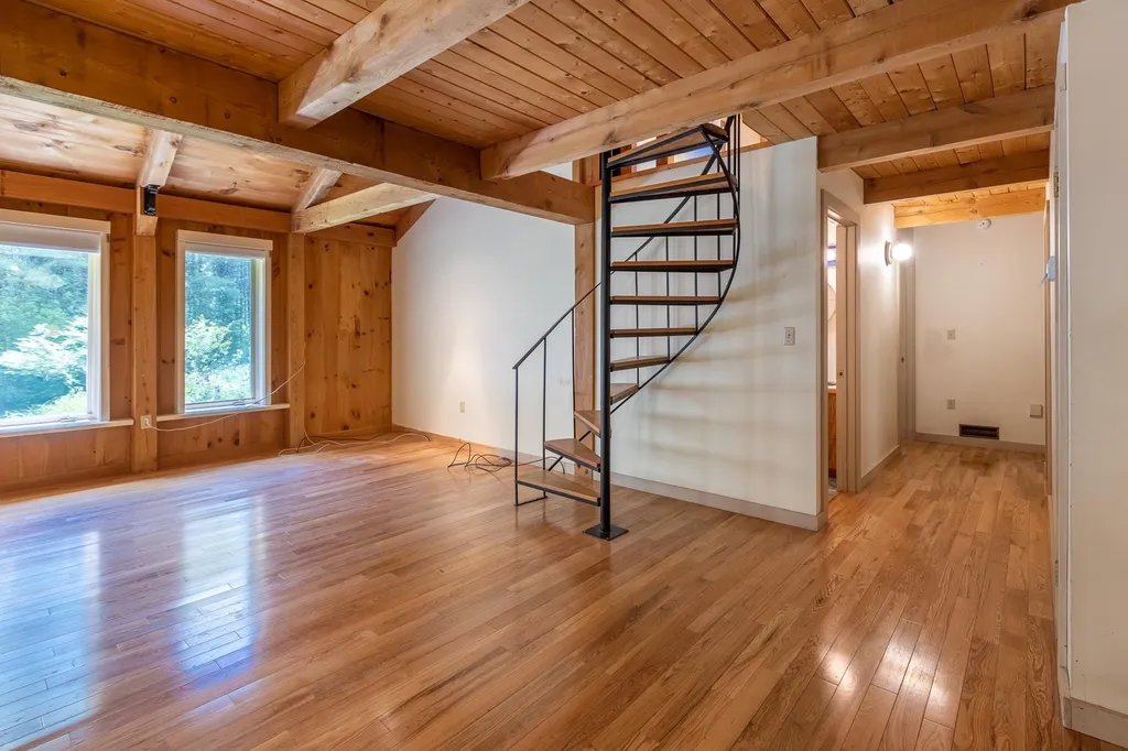 65 Trescott Road Hanover NH 03750
