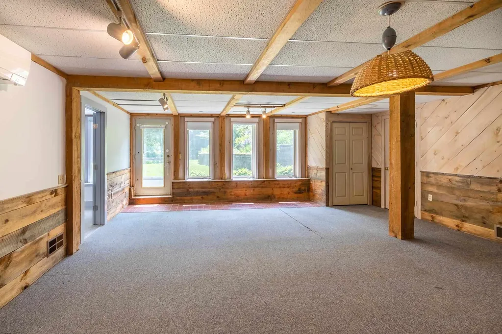 65 Trescott Road Hanover NH 03750