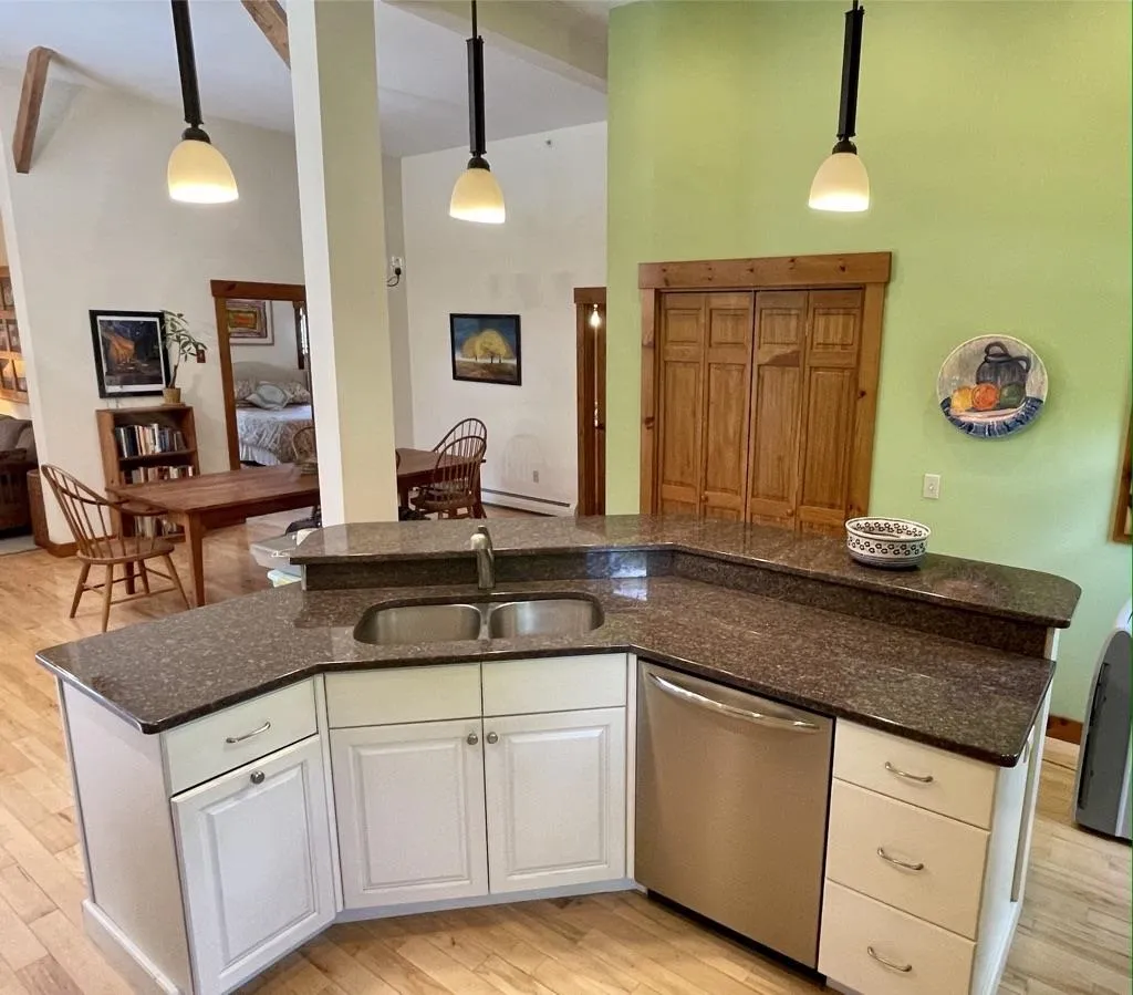 163 Greensboro Road Hanover NH 03755