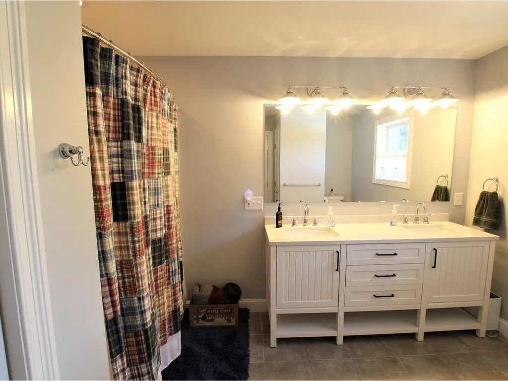 15 Ledge Drive Milton VT 05468