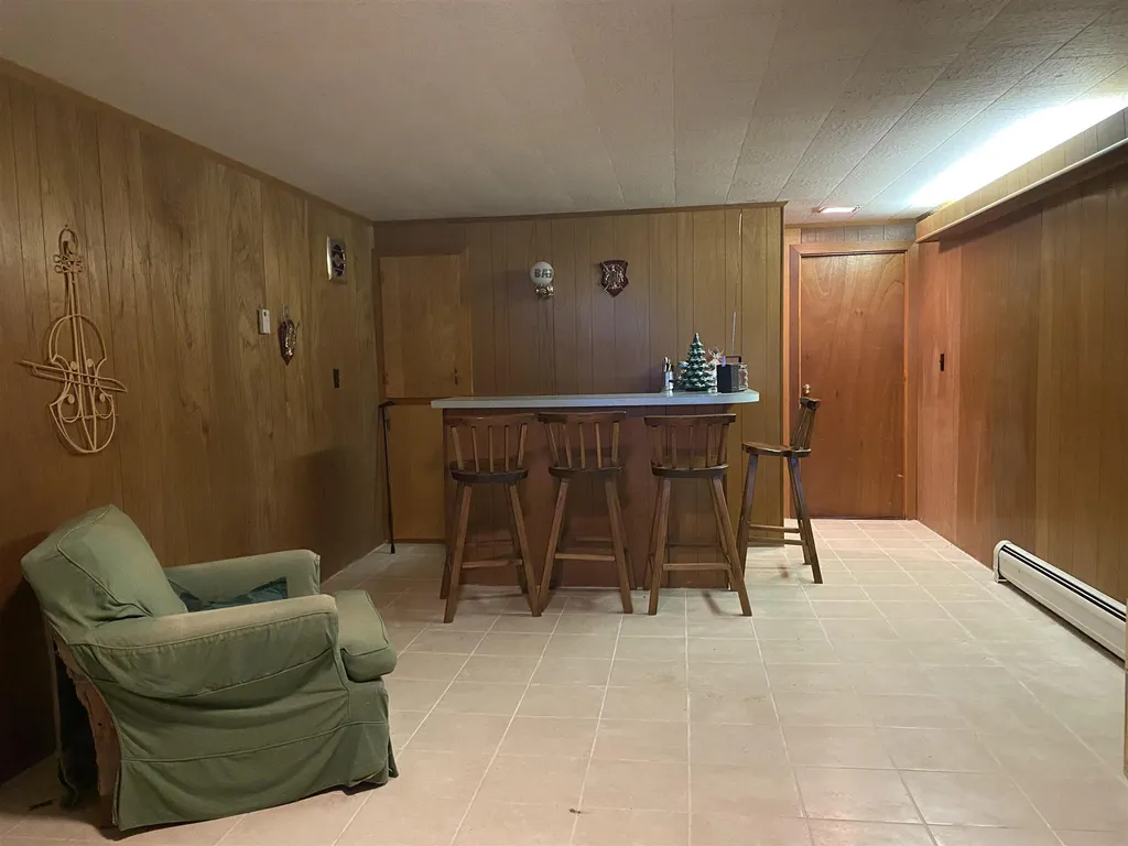 2 Whitcomb Lane Claremont NH 03743