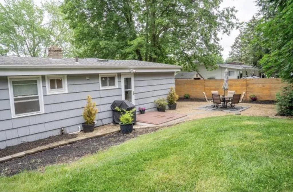 69 Old Rockingham Road Salem NH 03079