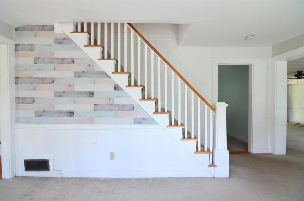5 Barton Street Claremont NH 03743