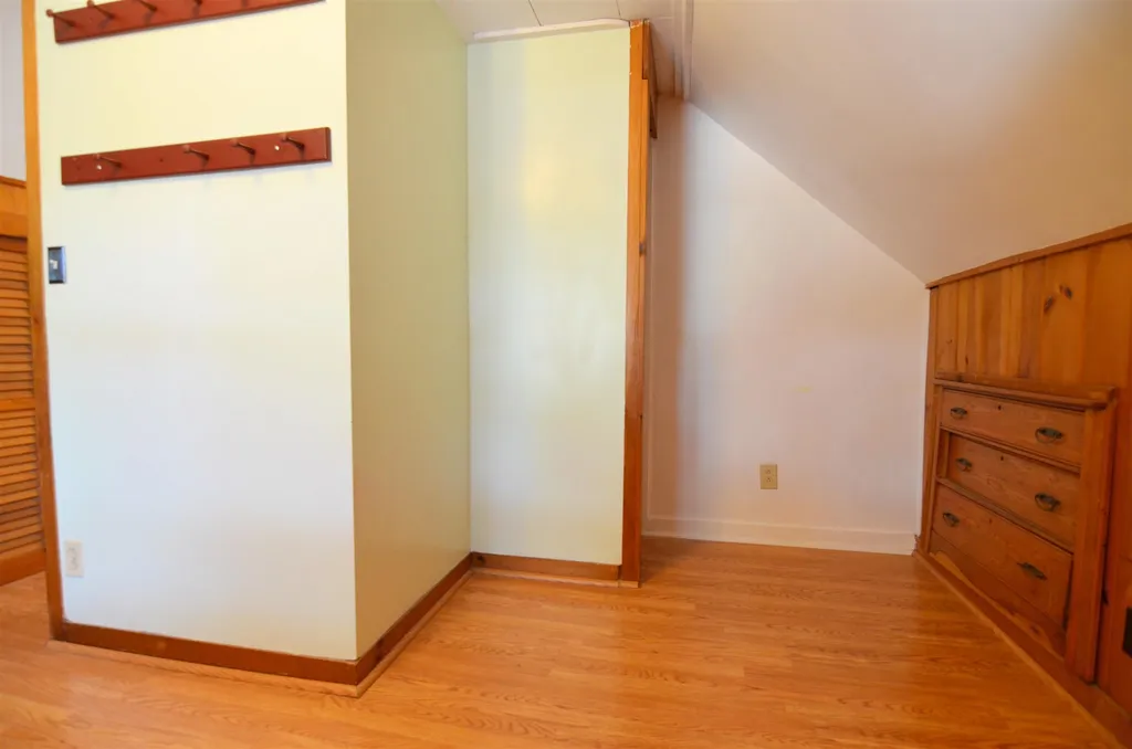 5 Barton Street Claremont NH 03743