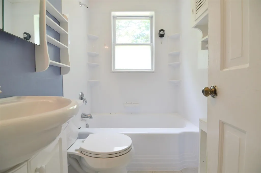 5 Barton Street Claremont NH 03743