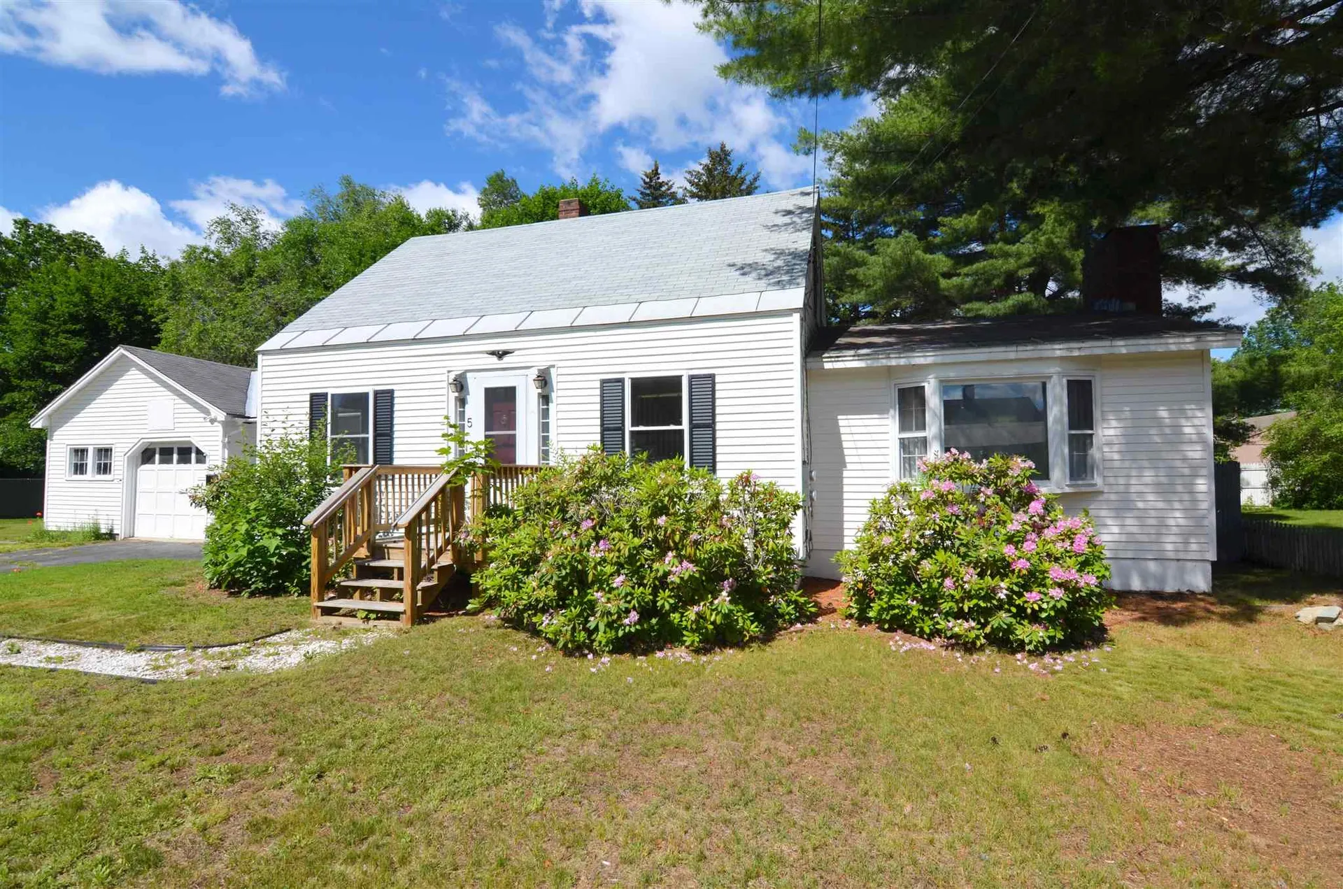 5 Barton Street Claremont NH 03743