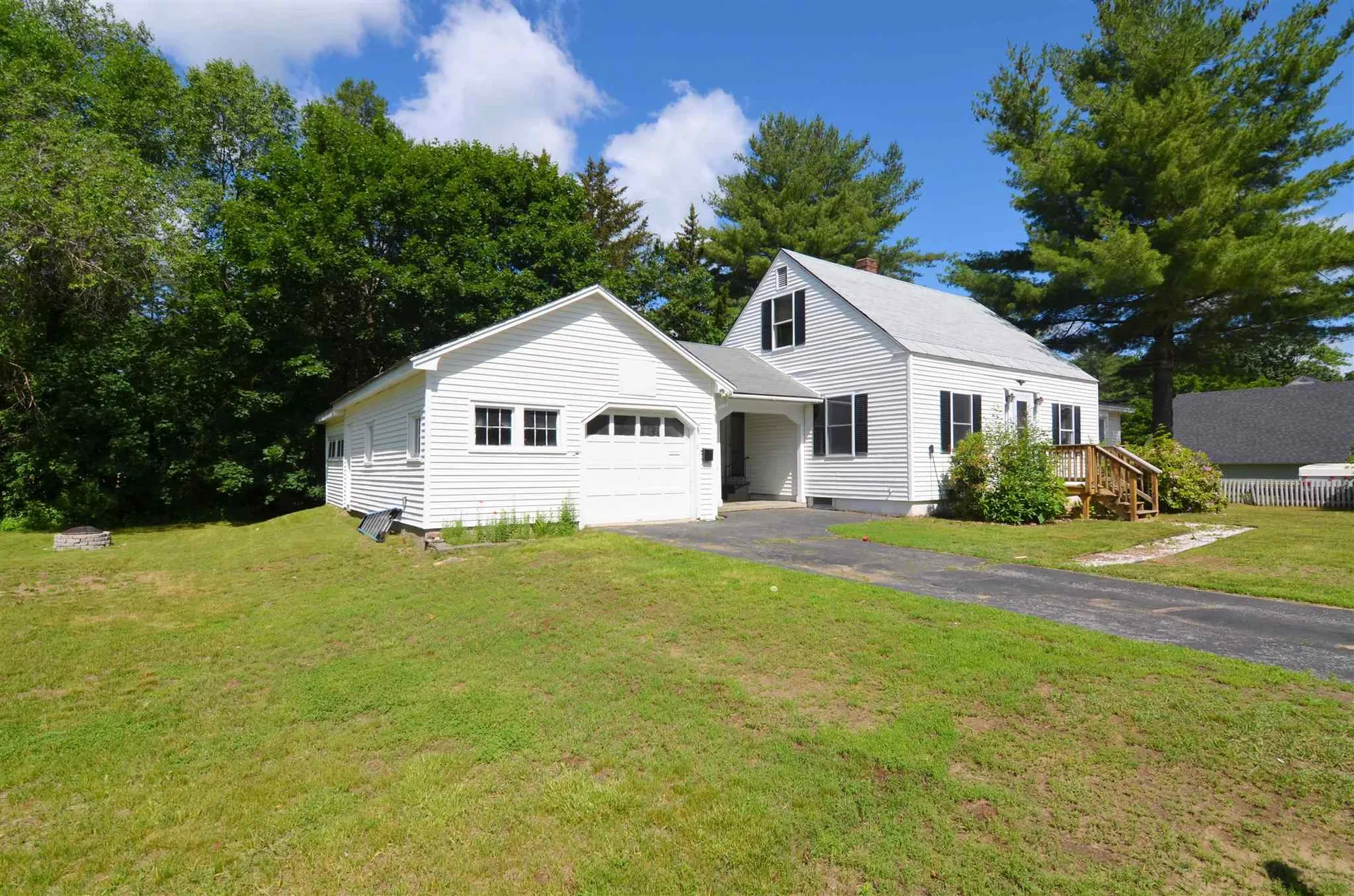 5 Barton Street Claremont NH 03743