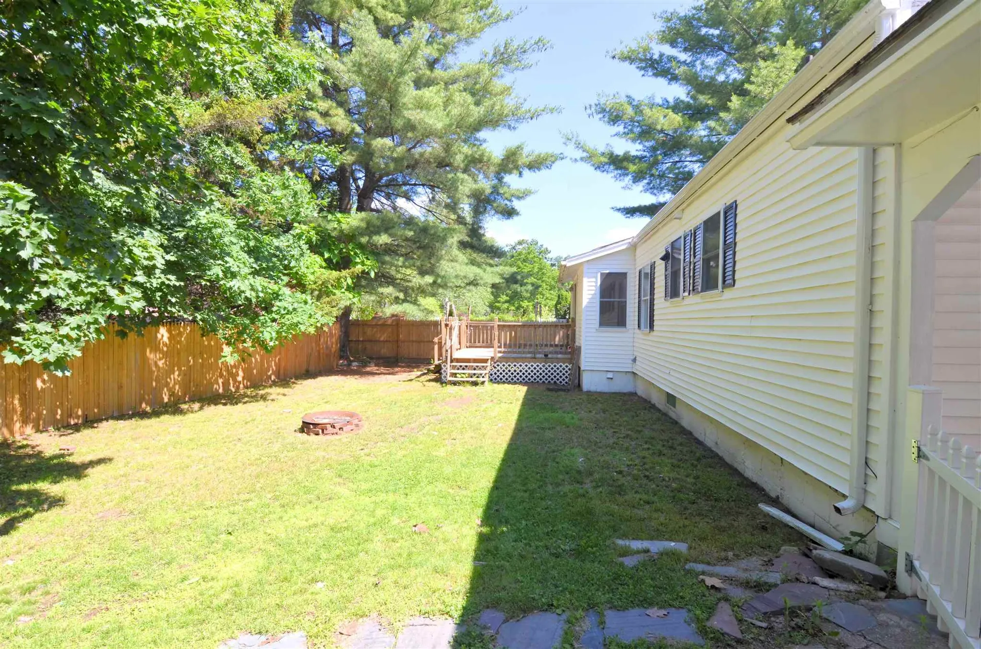 5 Barton Street Claremont NH 03743