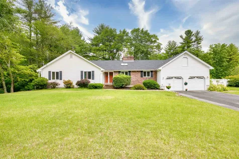 20 Tenney Road Pelham NH 03076