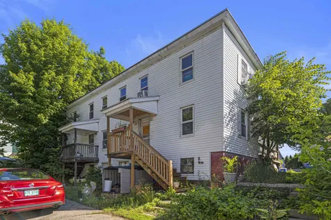 9 Silver Street Somersworth NH 03878