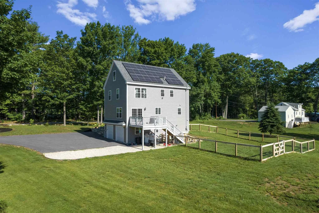 3 Mill Hill Road Madbury NH 03823