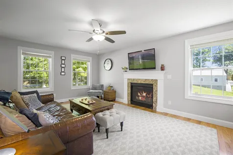 3 Mill Hill Road Madbury NH 03823