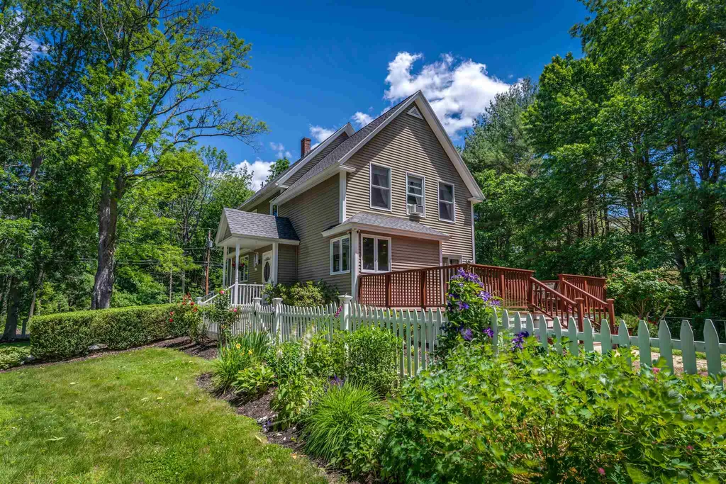 45 Dover Neck Road Dover NH 03820