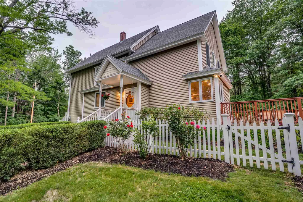 45 Dover Neck Road Dover NH 03820