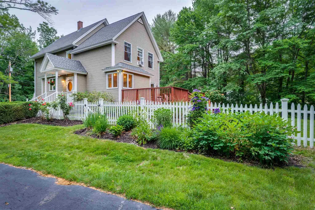 45 Dover Neck Road Dover NH 03820