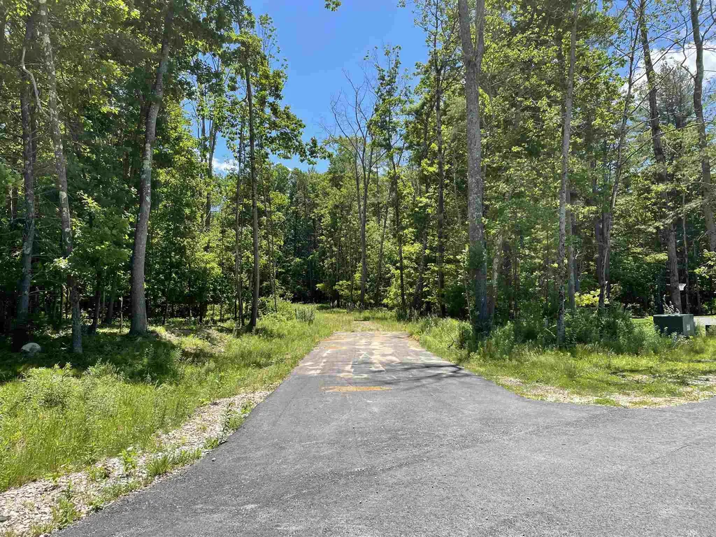 41 Dover Neck Road Dover NH 03820