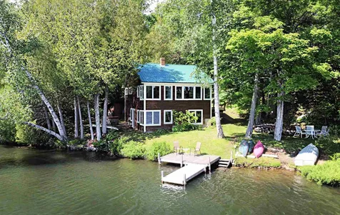 515 The Lane Peacham VT 05862