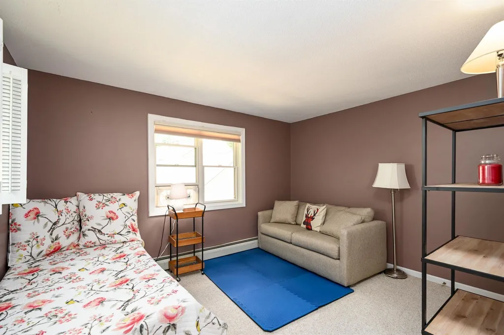 2393 Lake Shore Road Gilford NH 03249