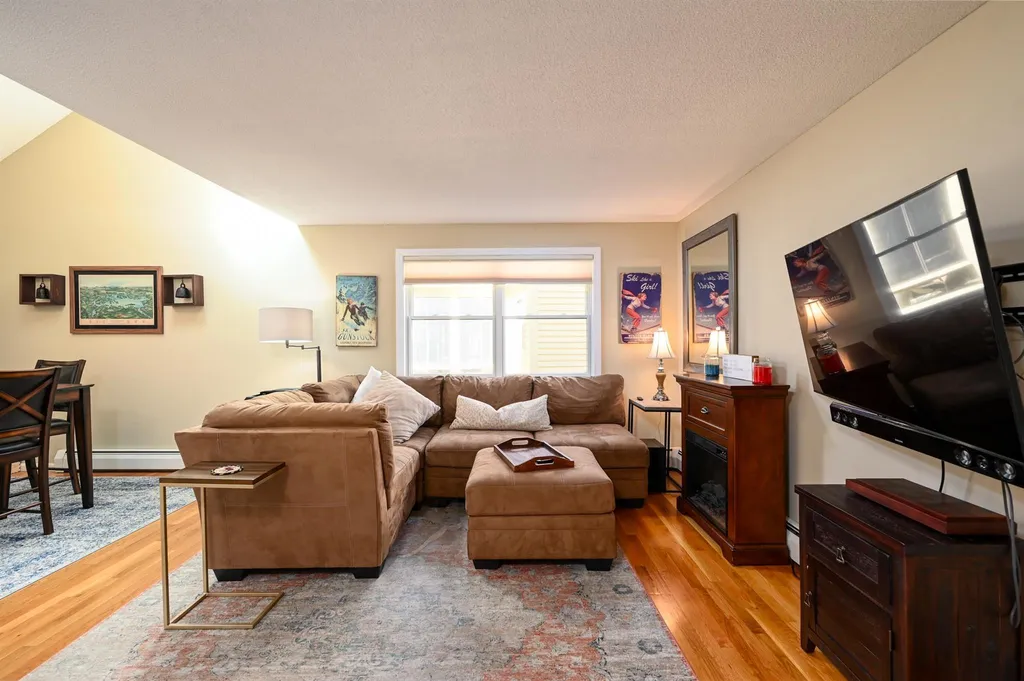 2393 Lake Shore Road Gilford NH 03249