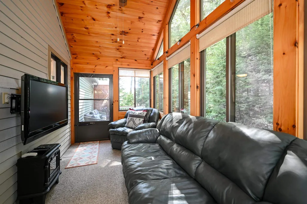 2393 Lake Shore Road Gilford NH 03249