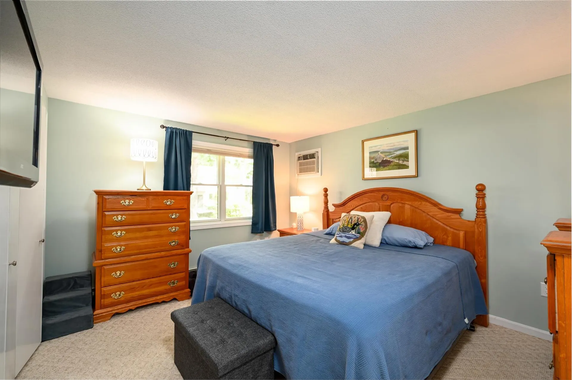 2393 Lake Shore Road Gilford NH 03249