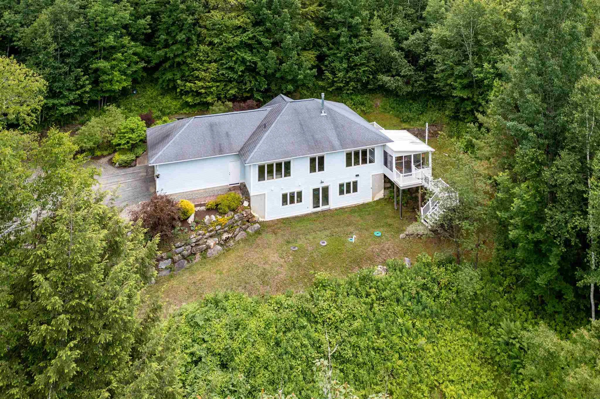 195 North Pinnacle Ridge Road Waterbury VT 05676
