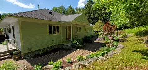 195 North Pinnacle Ridge Road Waterbury VT 05676