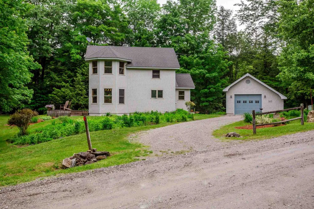 163 Weaver Road Huntington VT 05462
