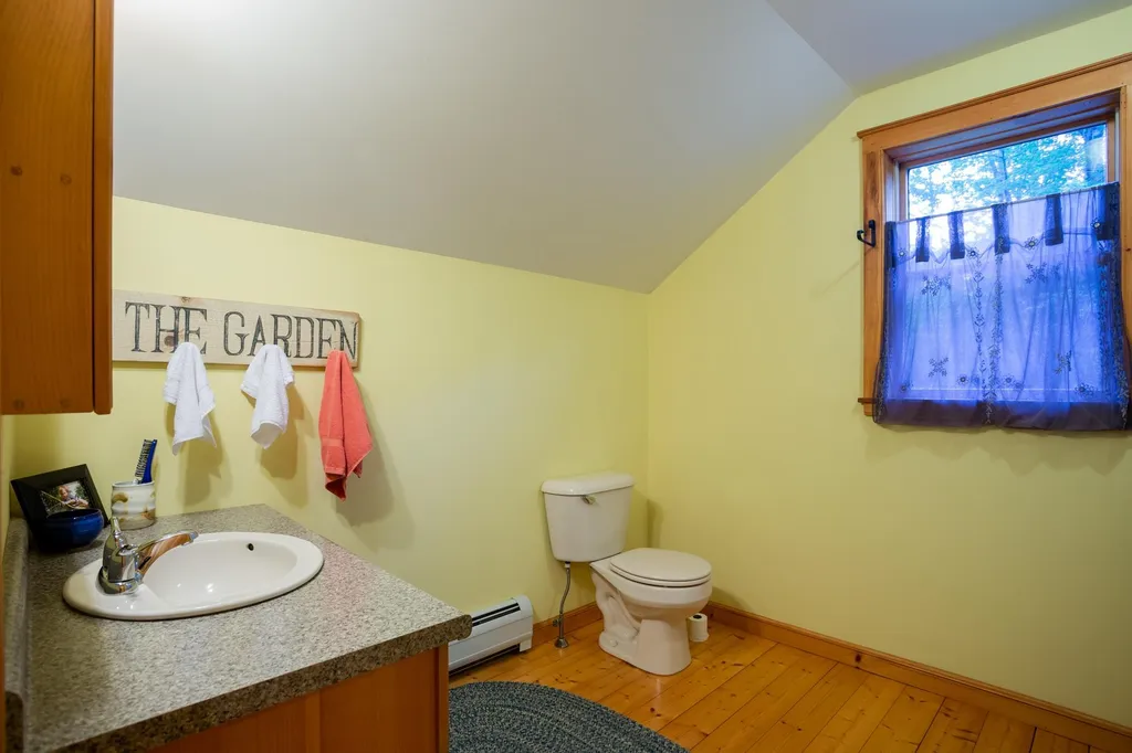 163 Weaver Road Huntington VT 05462