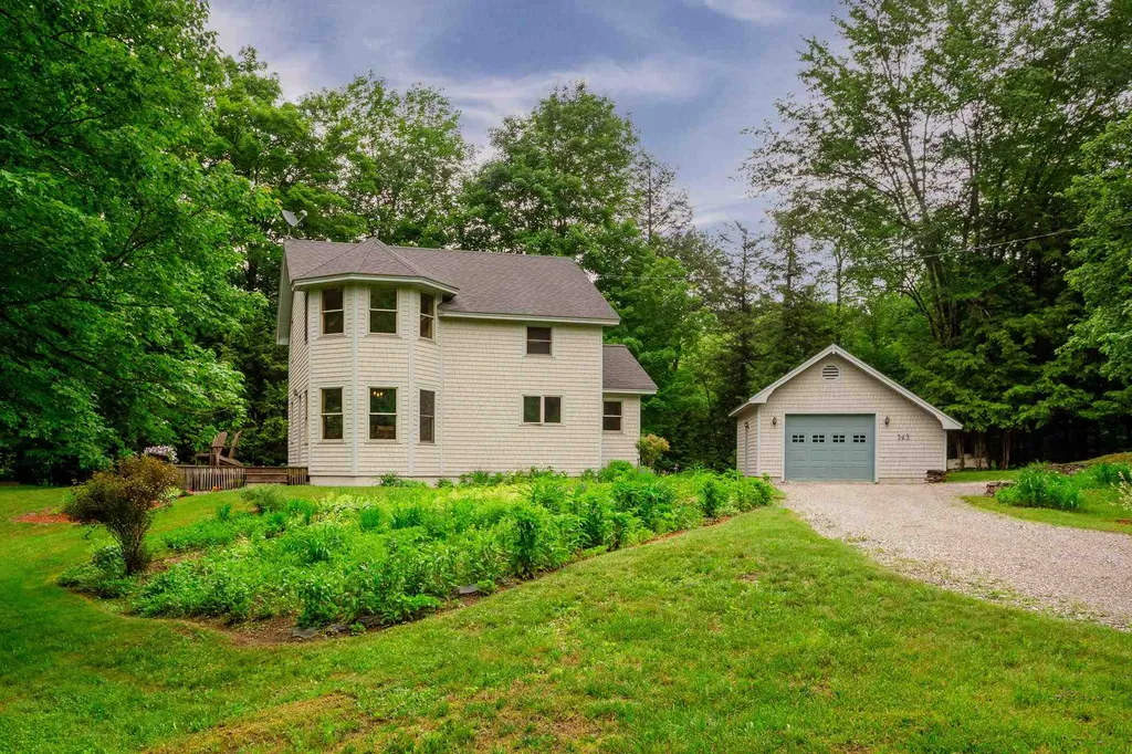 163 Weaver Road Huntington VT 05462