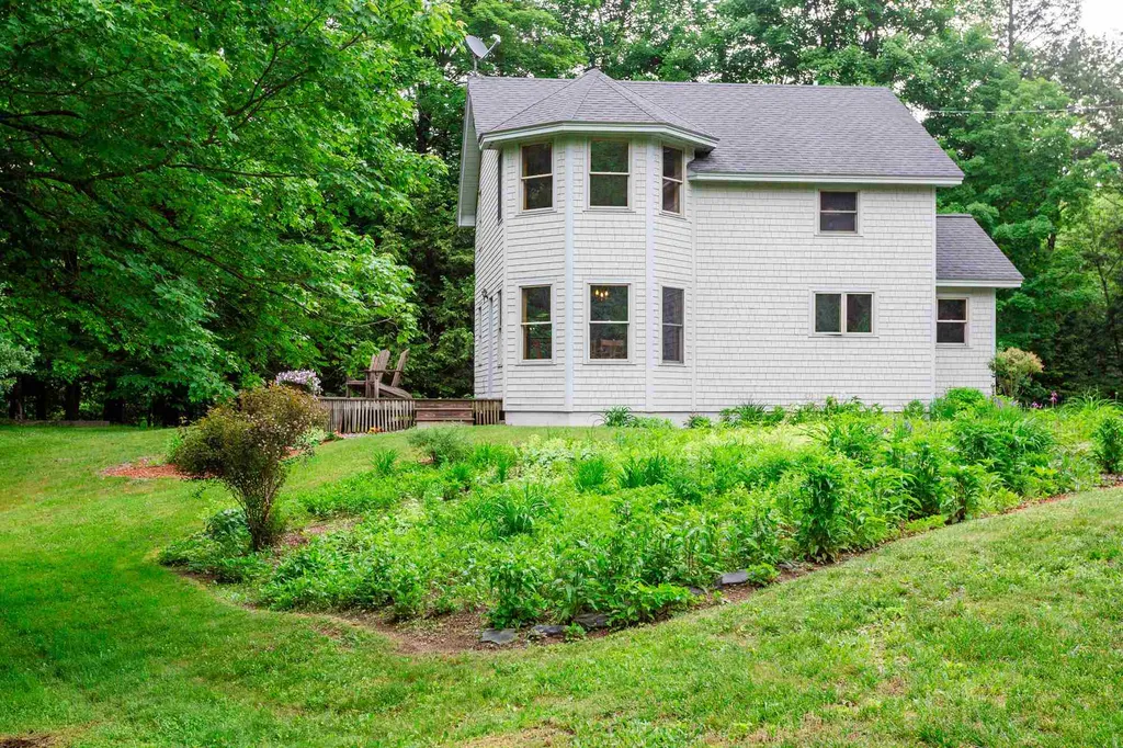 163 Weaver Road Huntington VT 05462