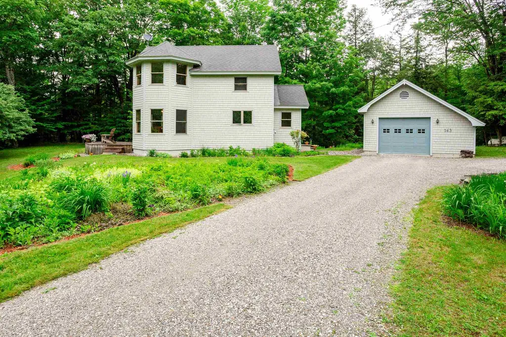 163 Weaver Road Huntington VT 05462