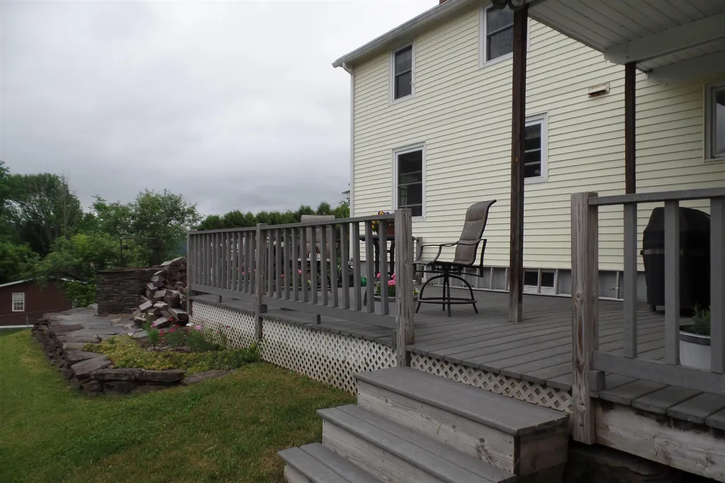79 Bridge Street Barre Town VT 05641