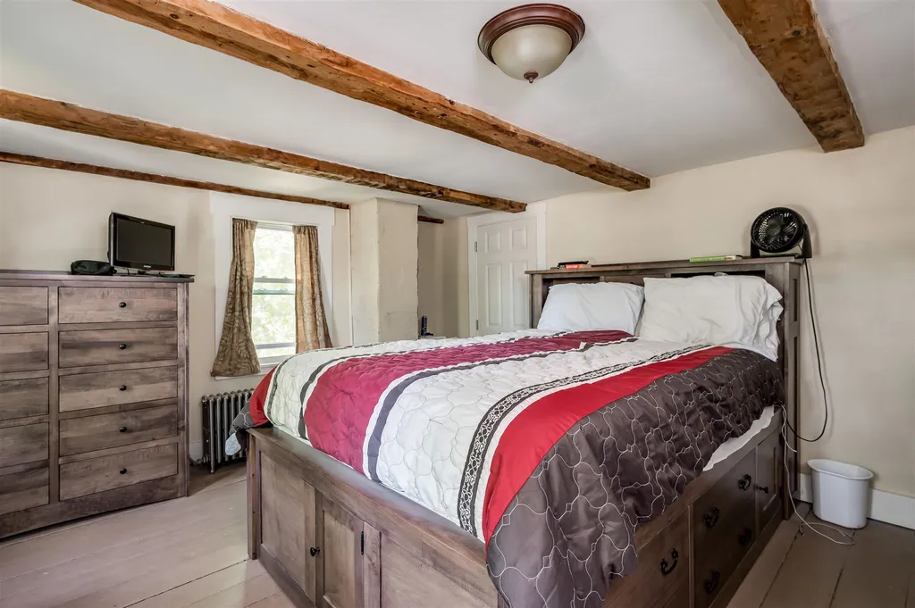 4 Wiggins Court Somersworth NH 03878