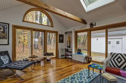 706 Seamans Road New London NH 03257
