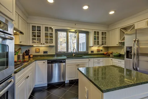 706 Seamans Road New London NH 03257