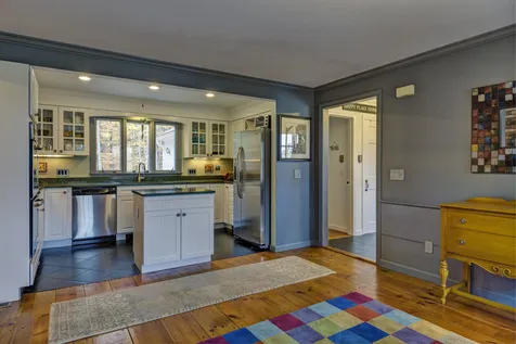706 Seamans Road New London NH 03257