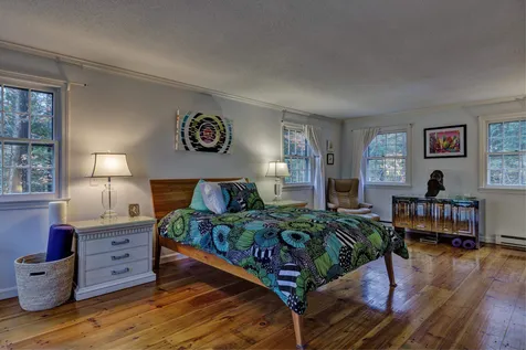 706 Seamans Road New London NH 03257