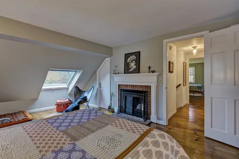706 Seamans Road New London NH 03257