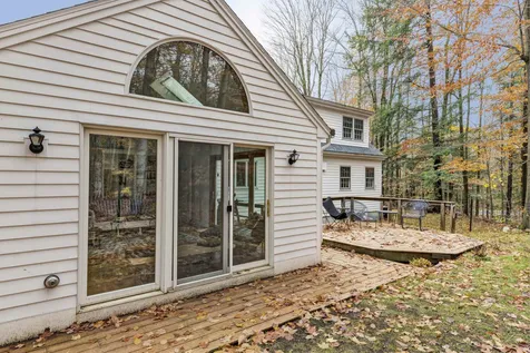 706 Seamans Road New London NH 03257