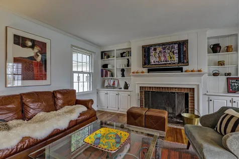 706 Seamans Road New London NH 03257