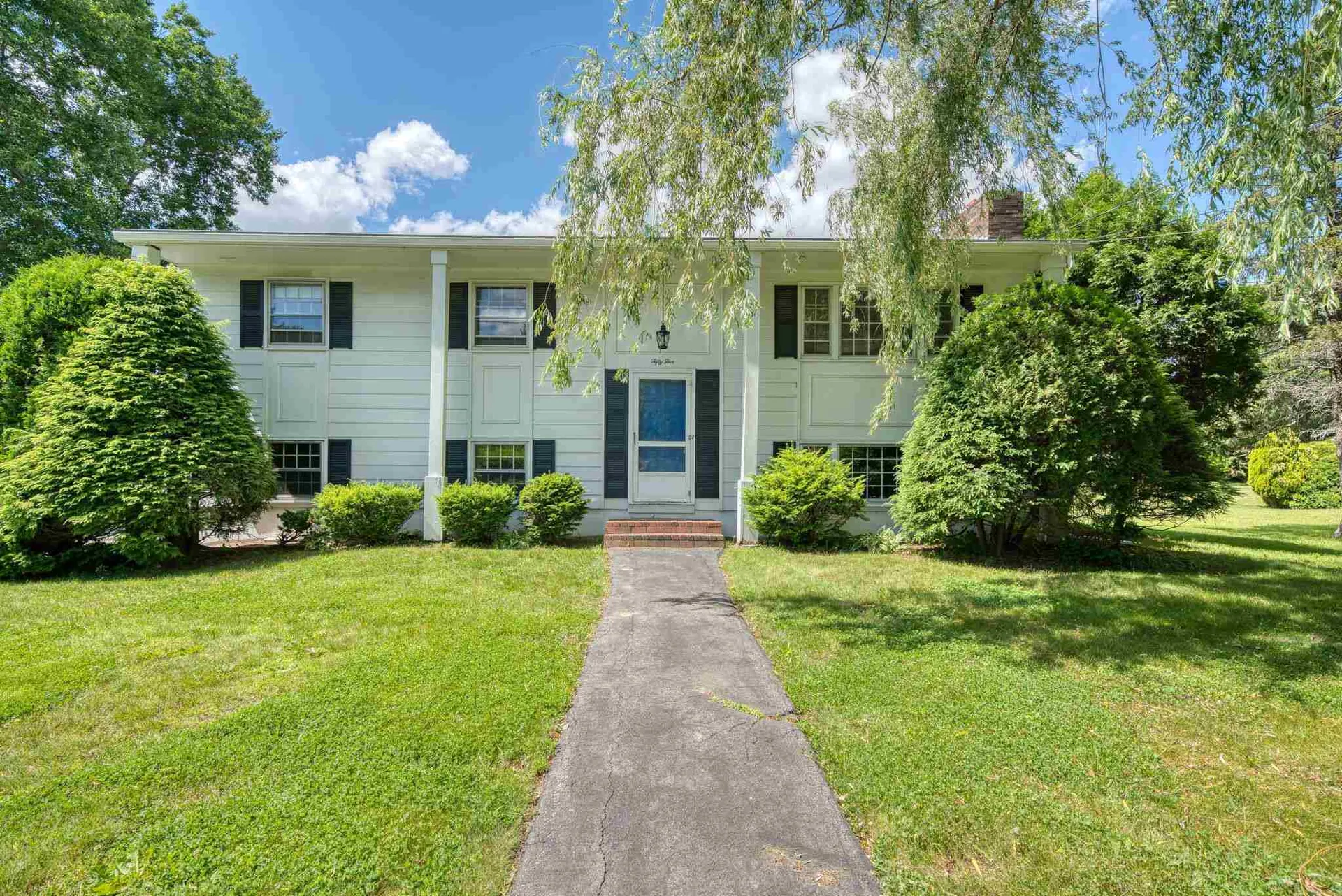 55 Edmond Avenue Portsmouth NH 03801