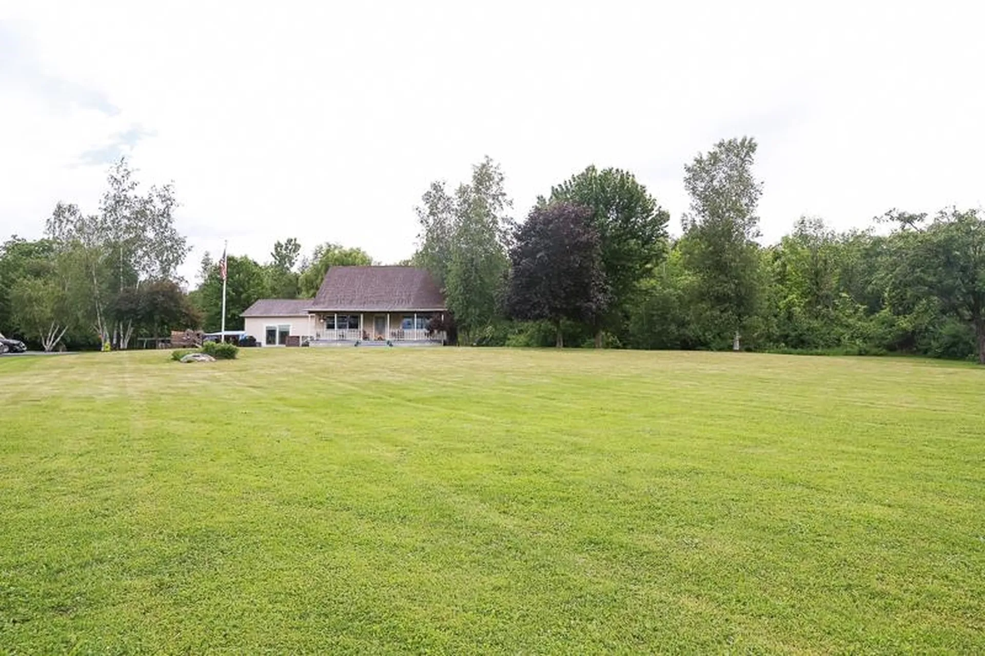 160 Legend Lane New Haven VT 05472