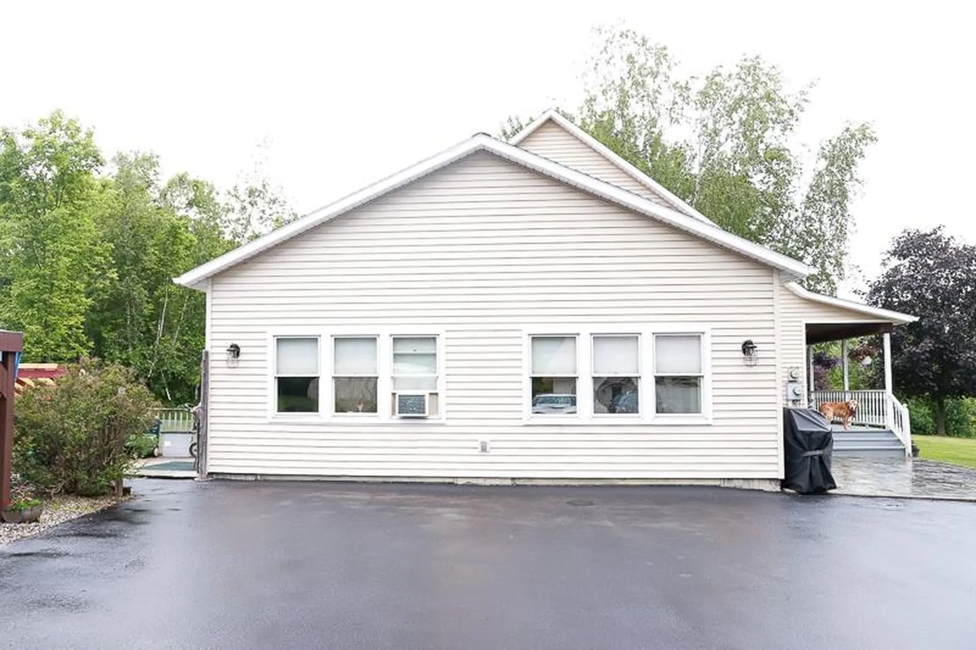 160 Legend Lane New Haven VT 05472