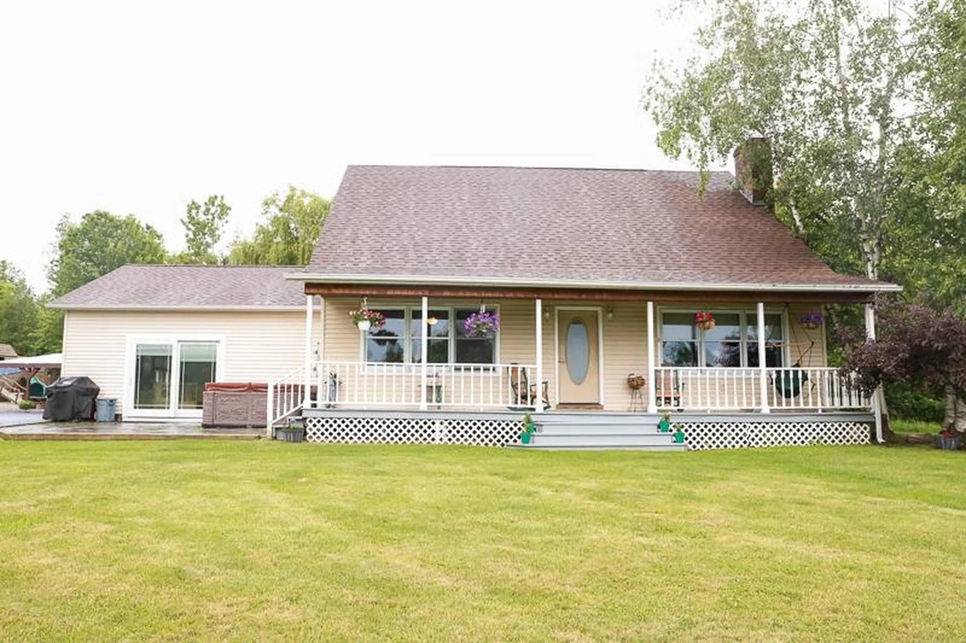 160 Legend Lane New Haven VT 05472