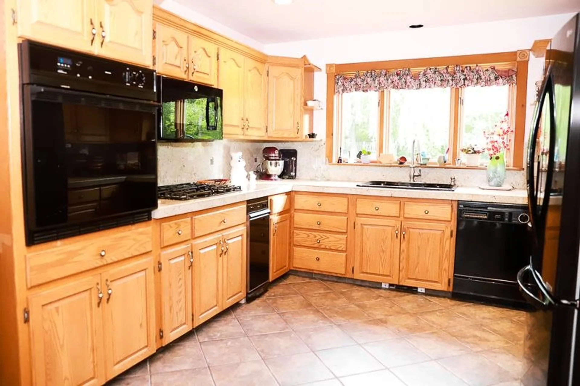 160 Legend Lane New Haven VT 05472