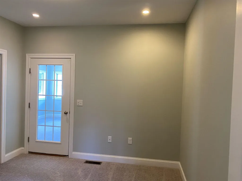 16 Cielo Drive Dover NH 03820